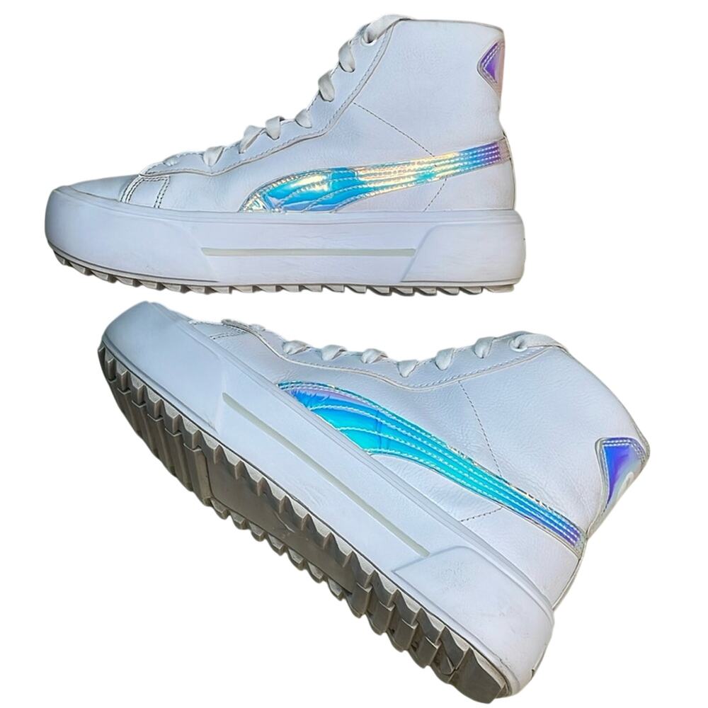 Puma Sneakers High Top with reflective accents shoe size 9.5